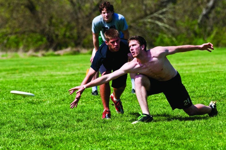Club Sports: Ultimate team looking to earn 1st trip to national tourney  