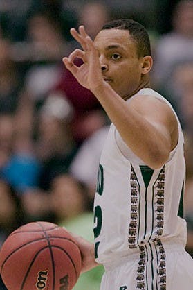 Men's Basketball: Bobcats take down Chippewas in second-half showcase  