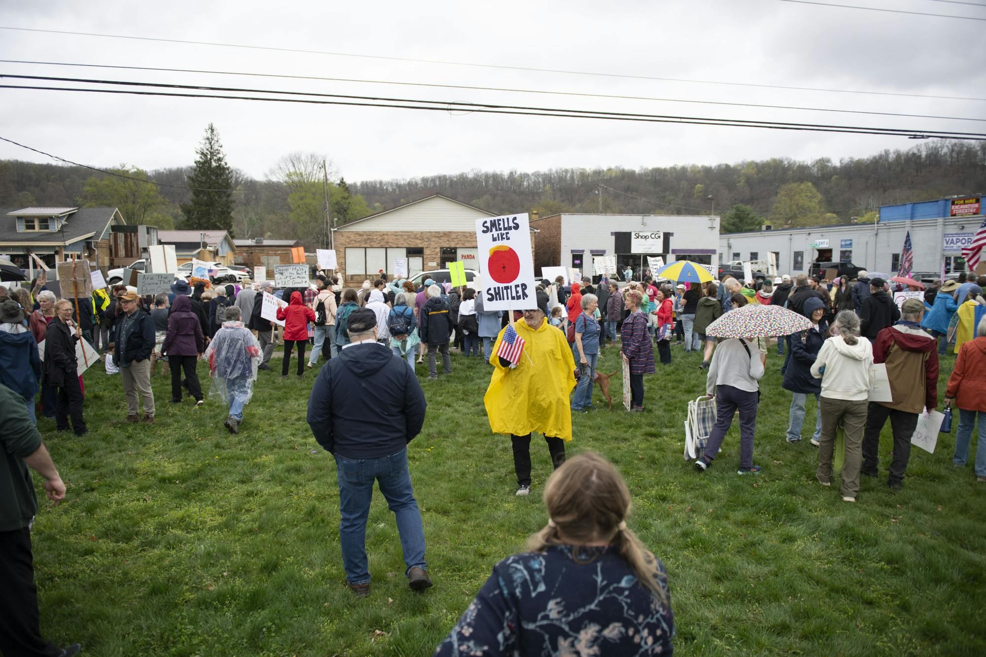 Hundreds gather for Hands Off! protest in Athens
