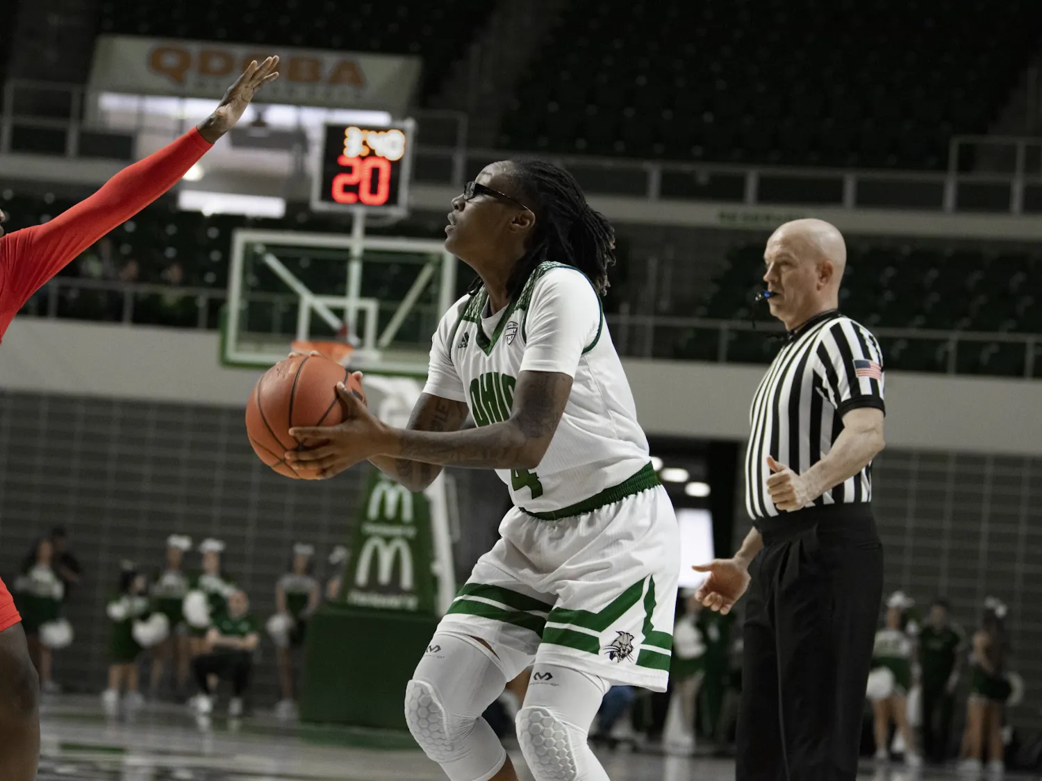 Basketball 11_1002.jpg