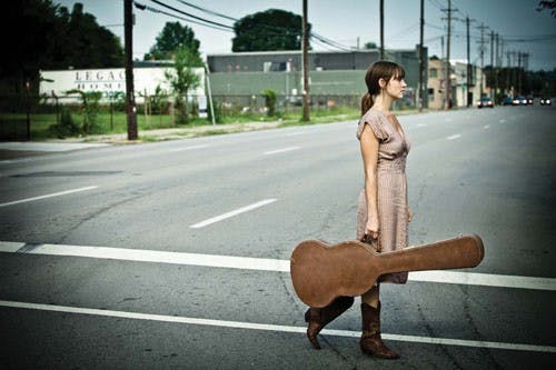 Setting the Stage: Folky Mize plays Saturday  