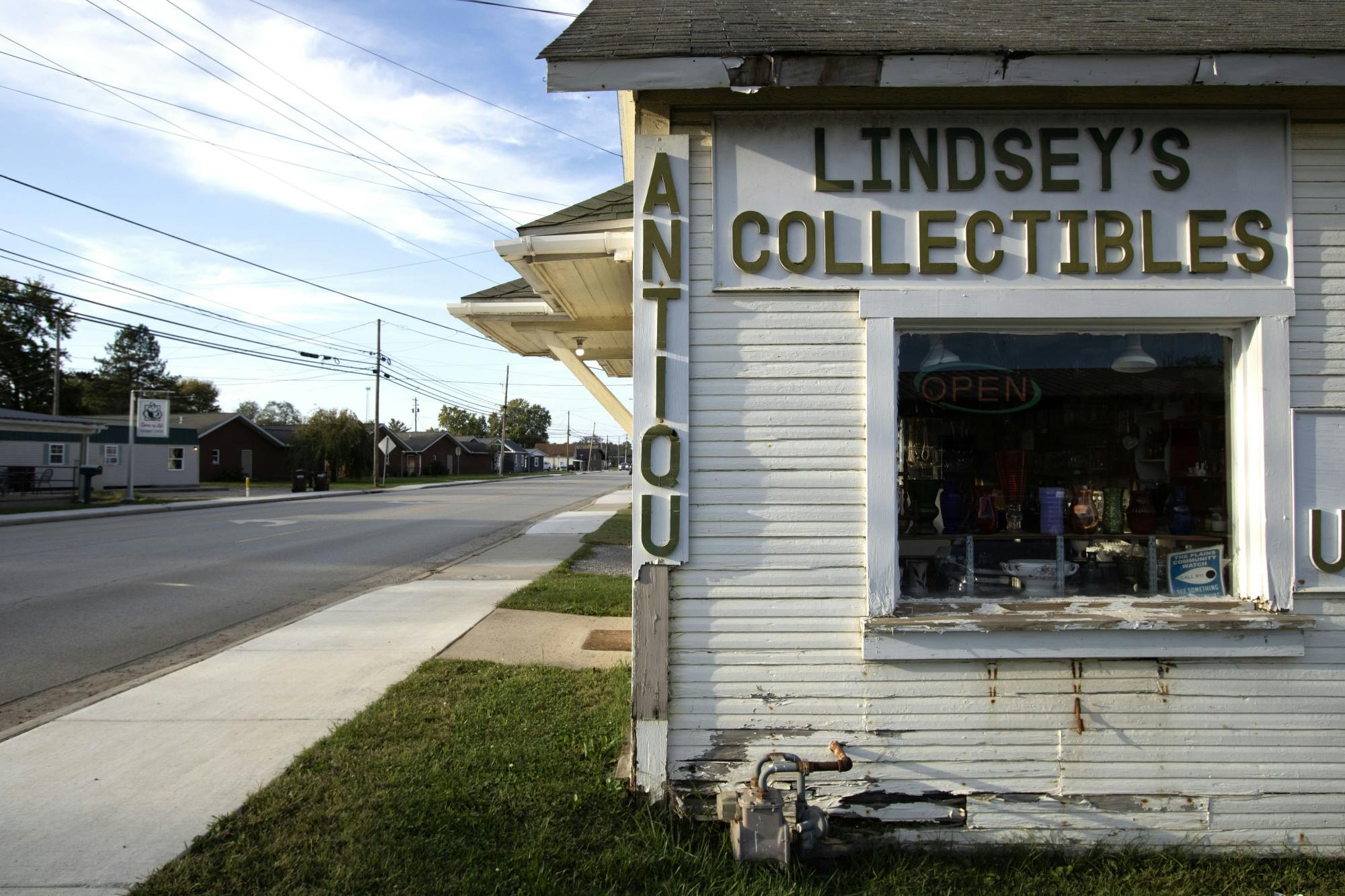 Linday'sCollectibles_101226_Mathie_Sophia_01.jpg