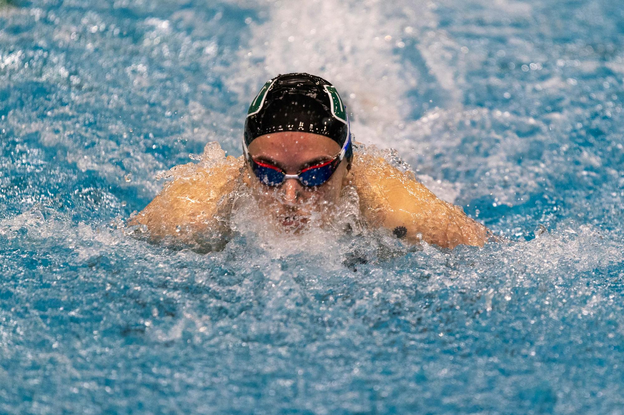 SWIM AND DIVE…NIL _Gladwell_Amberlee_04.jpg