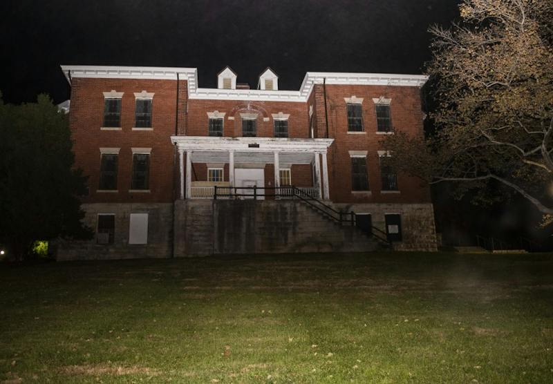 5 most haunted places in the Athens area