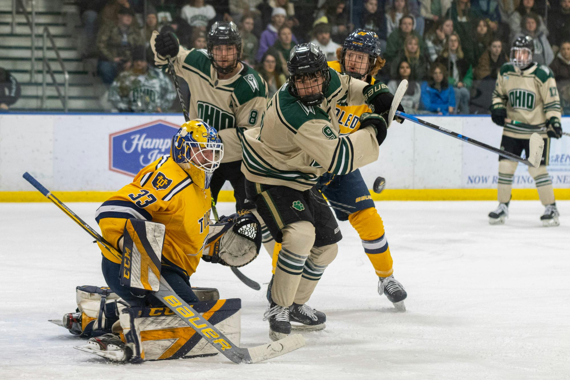 Hockey_vs_Toledo_1-20-24_Herx_4.jpg