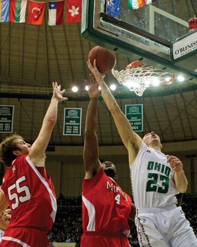 Mens' Basketball: 'Cats' tournament destiny on the line with road game against RedHawks  