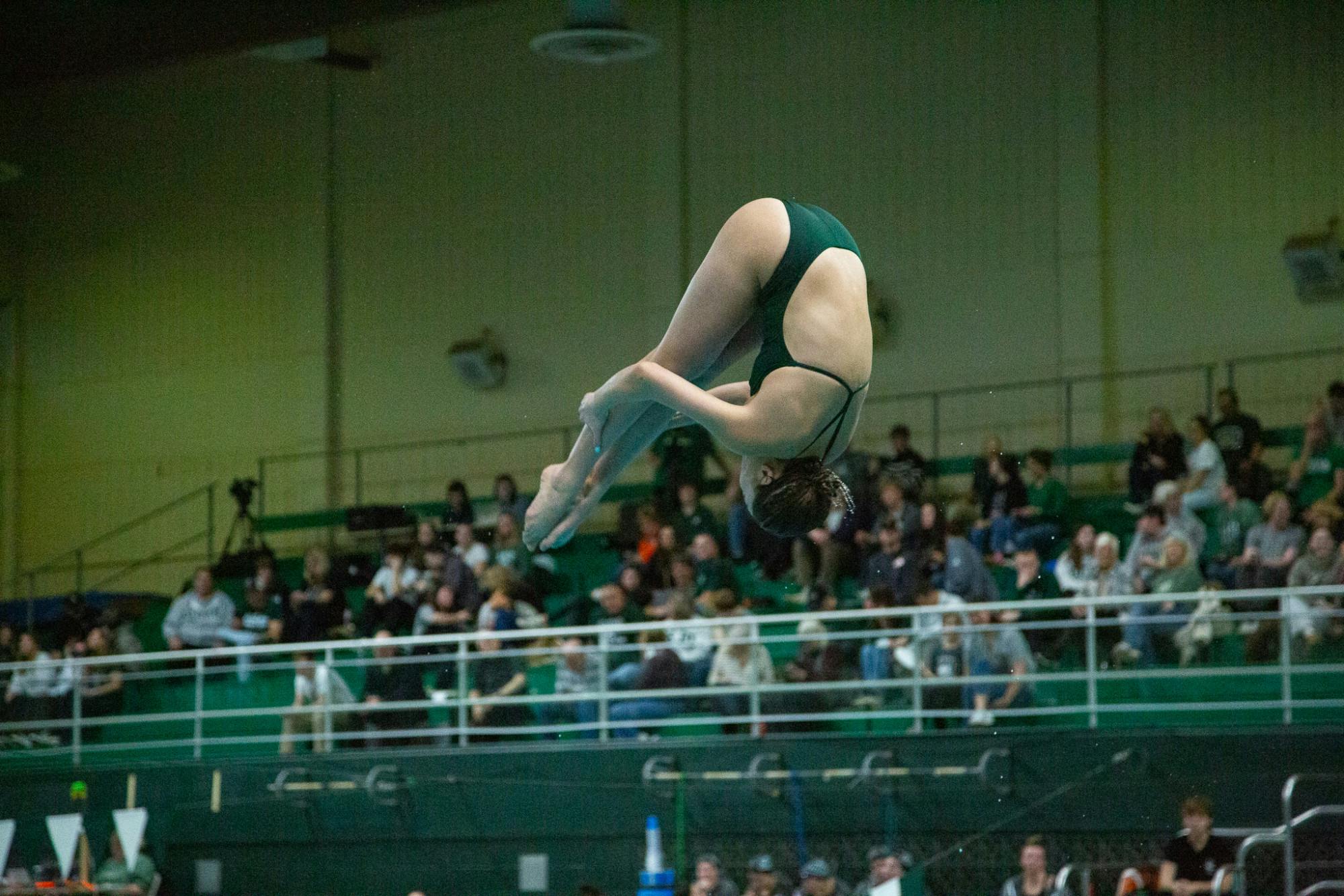 SwimDive_Martina_4.jpg