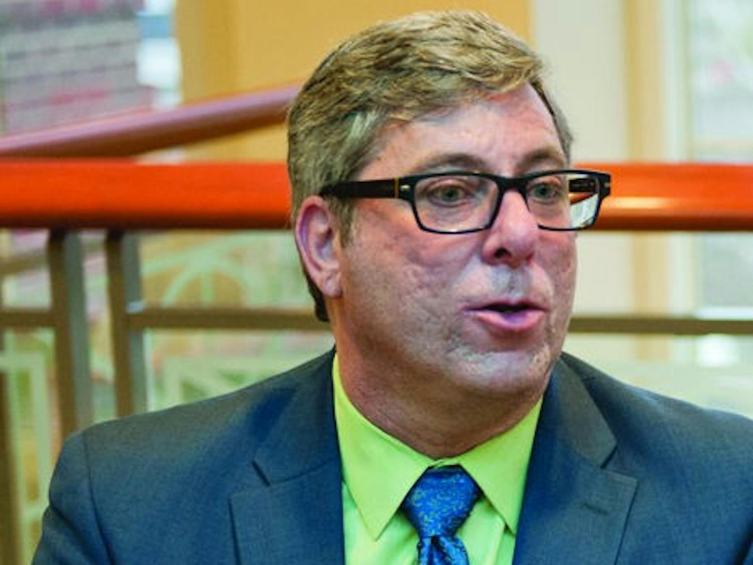 Third dean candidate shares stories, ideas