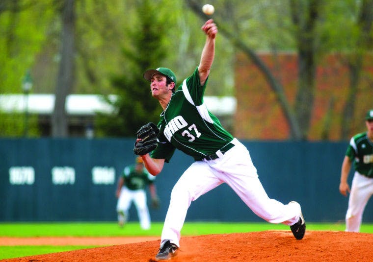 Baseball: Rain prevents progress  