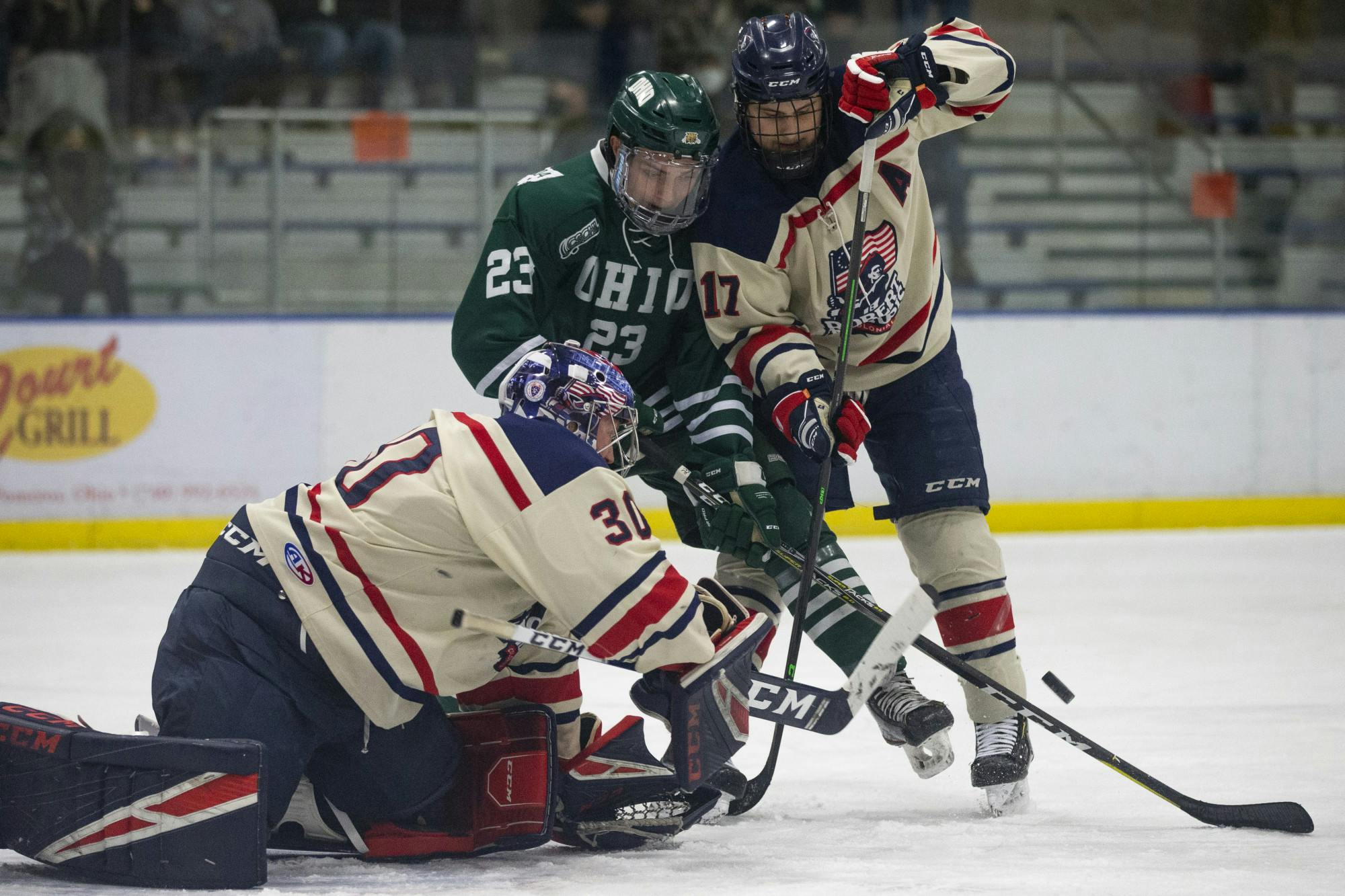 2021_11_04_Hockey v Robert Morris_CM_009.JPG