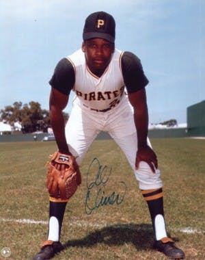 Veteran MLB player swings by OU to spread life message  