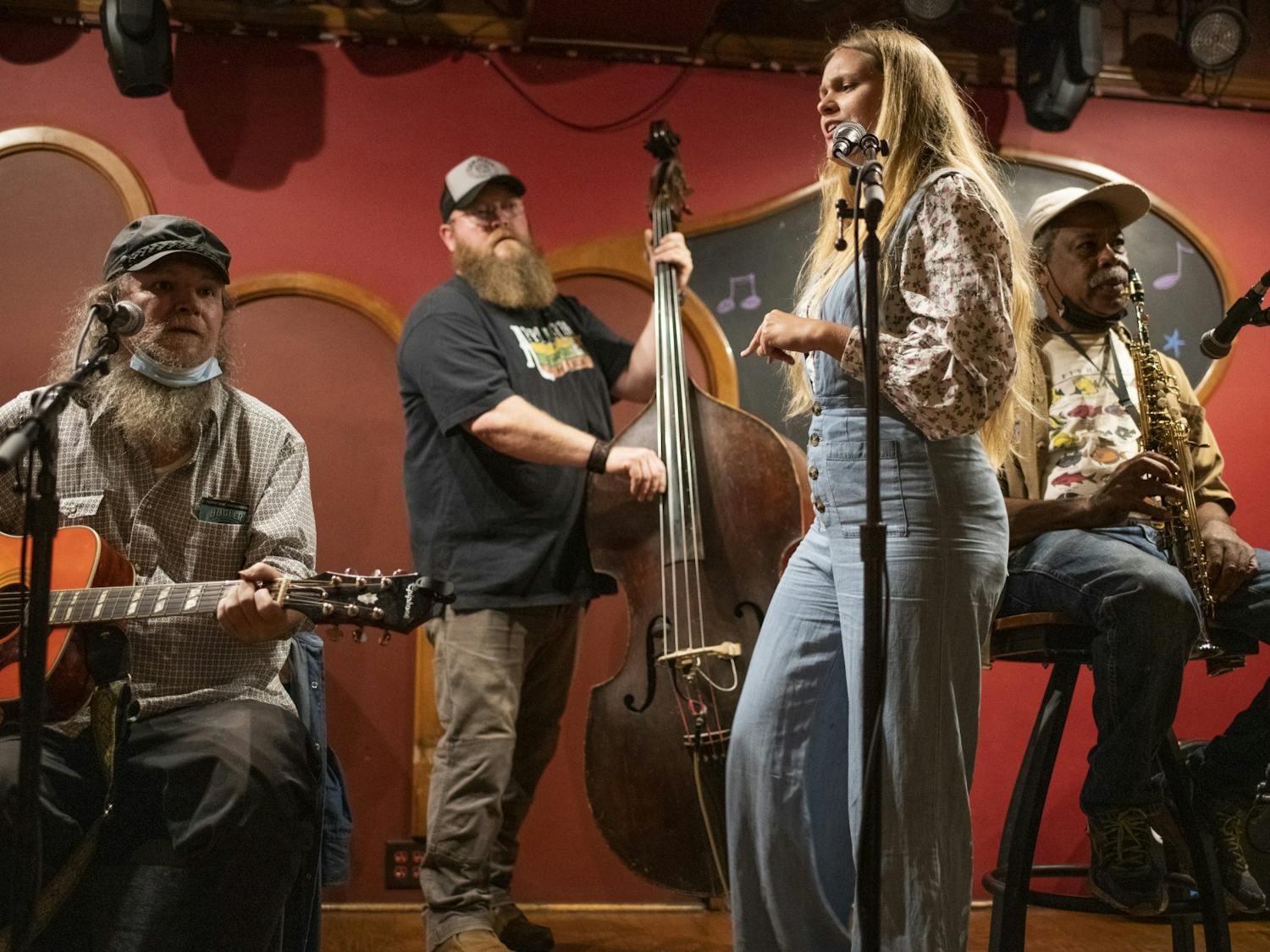 CasaNueva-OpenMic_Pearson