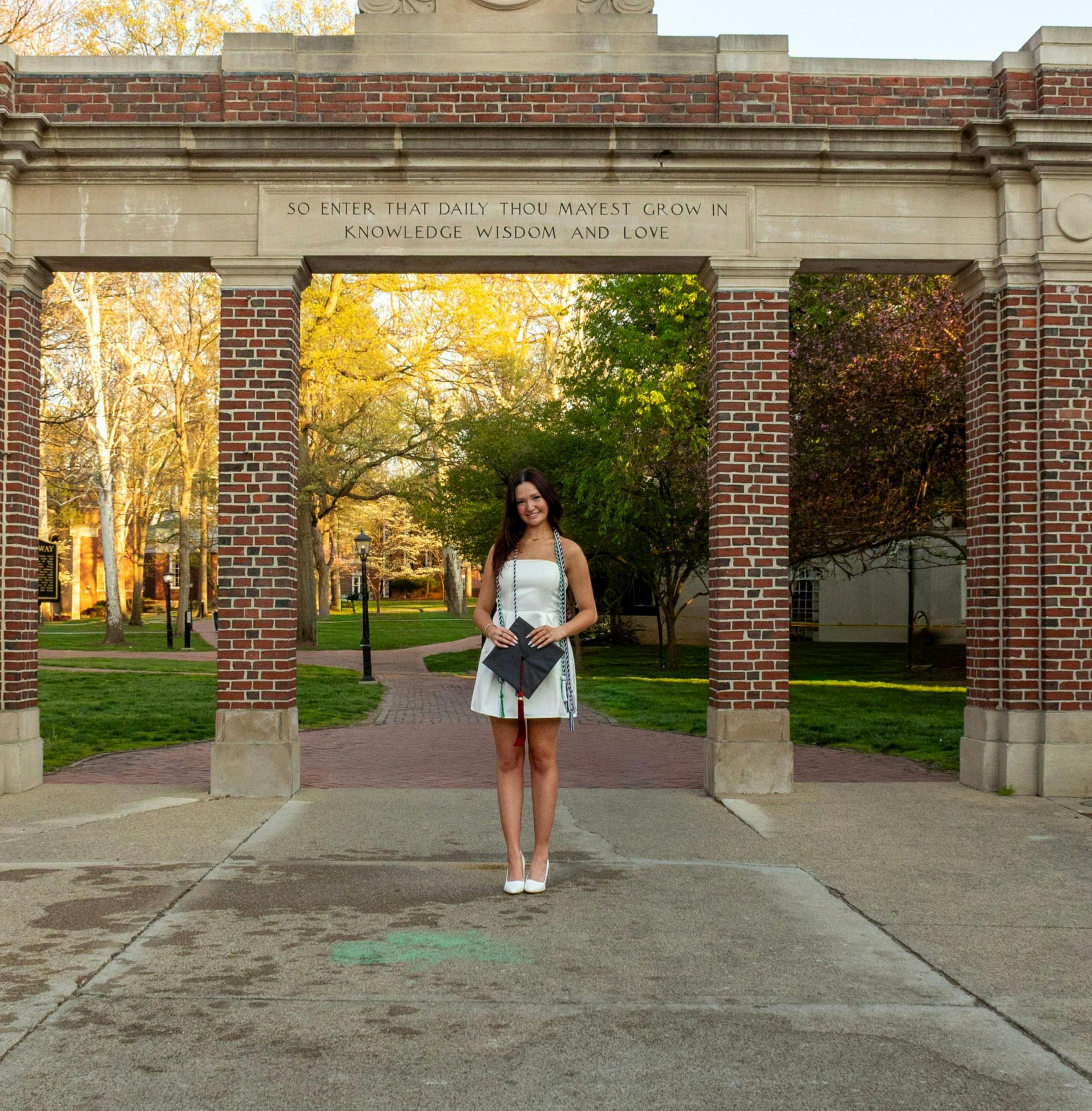 Daphne Graeter Senior Photo