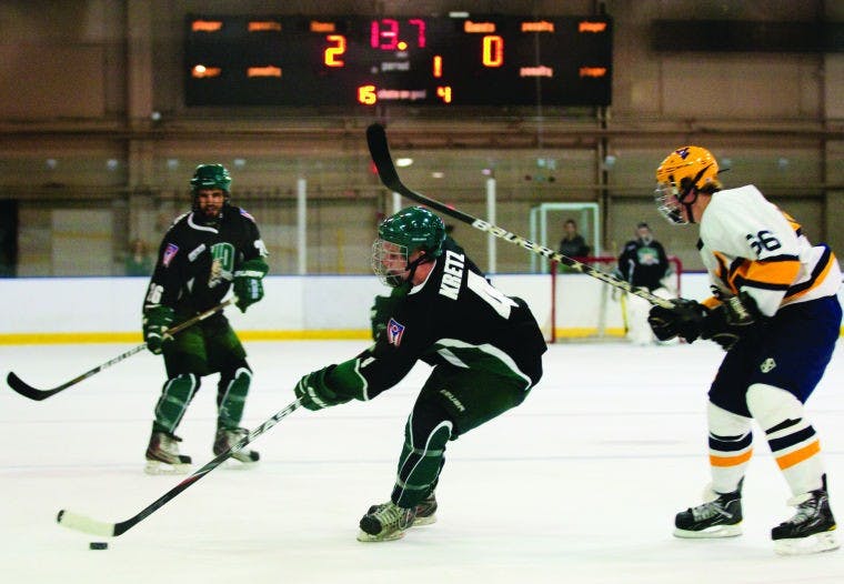 Hockey: 'Cats count on youthful goalkeepers  