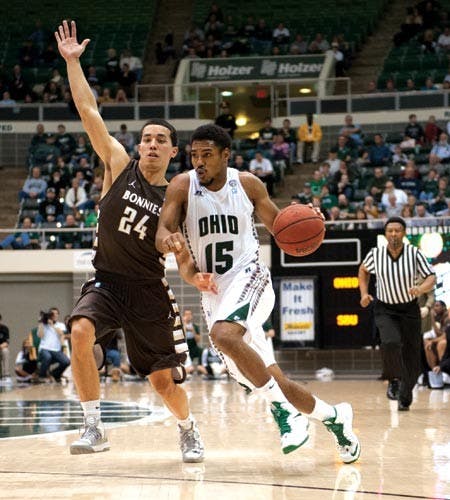 Men's Basketball: 'Cats hit the road for first time this season  