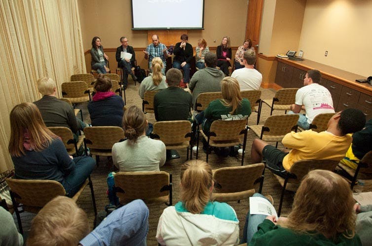 Student Senate panel discusses sexism  