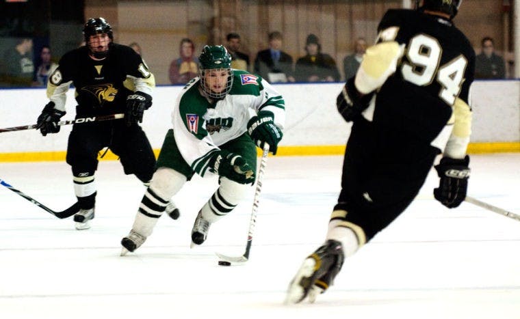 Hockey: Bobcat defense anything but blue  