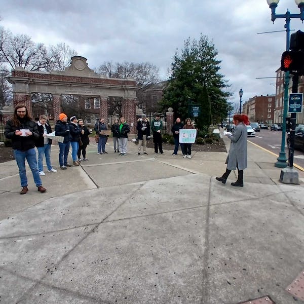 Brewing Locally Image