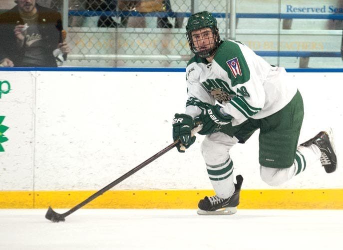 Hockey: Agnew skates in father's footsteps  