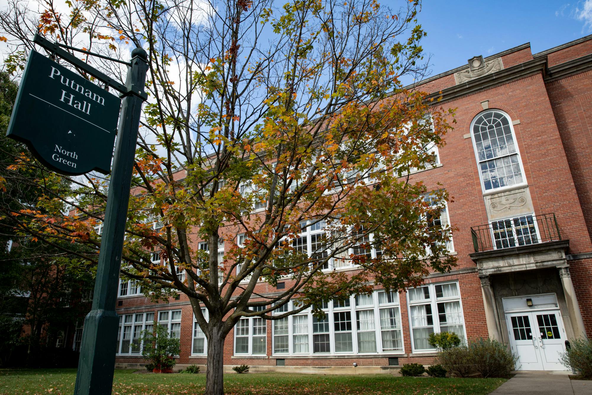 SHAPE Clinic.Jarrold-Grapes.jpg