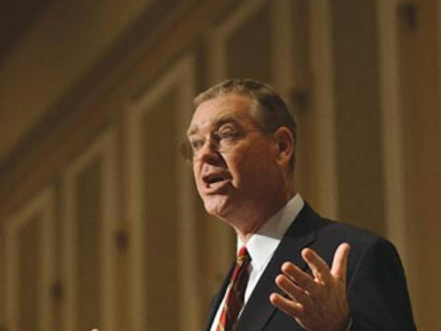 Historian discusses environmental crises