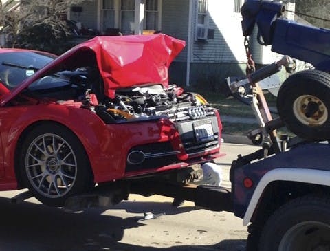 East State accident stalls daytime traffic  