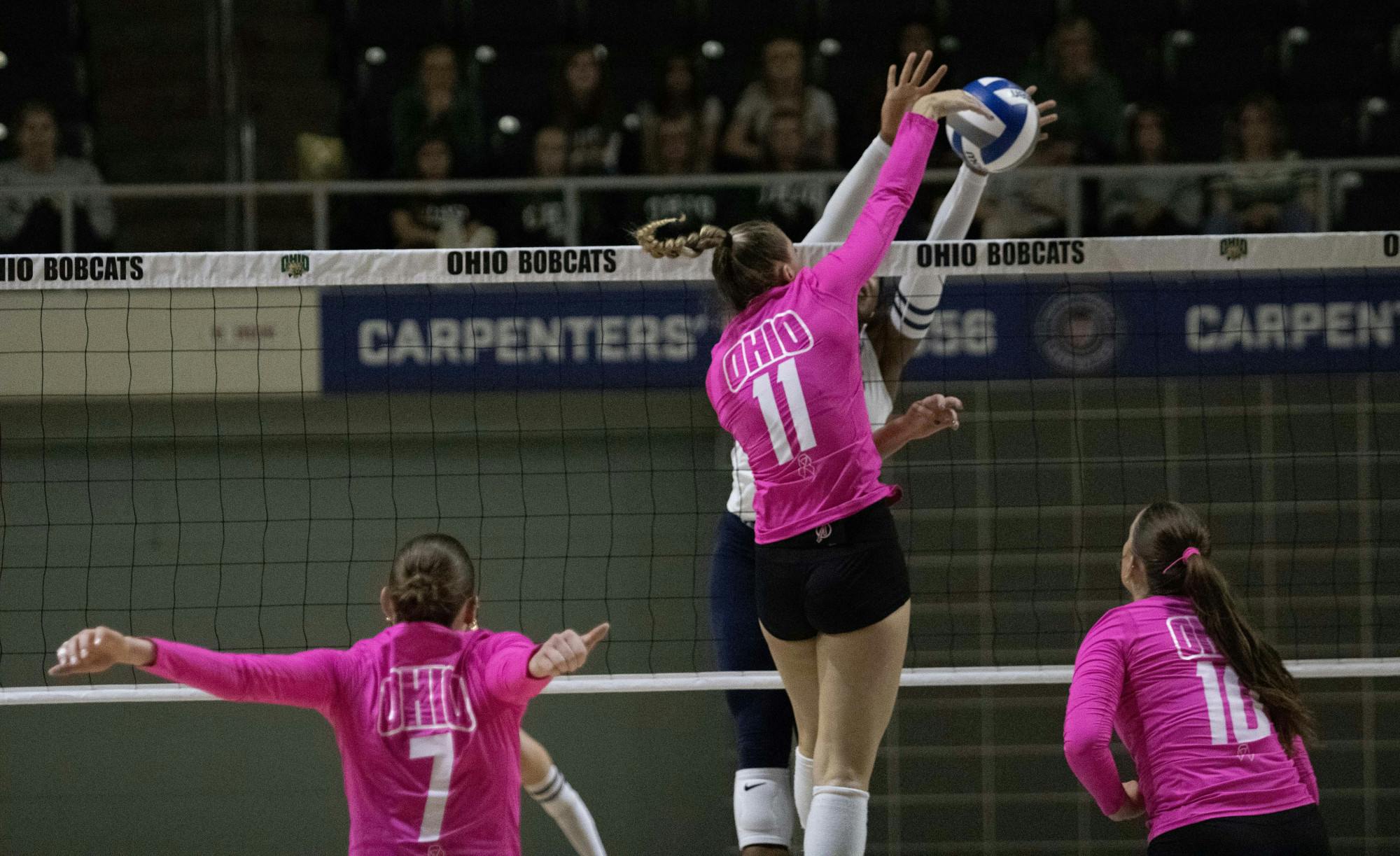 1003OhioAkronVolleyball4.jpg