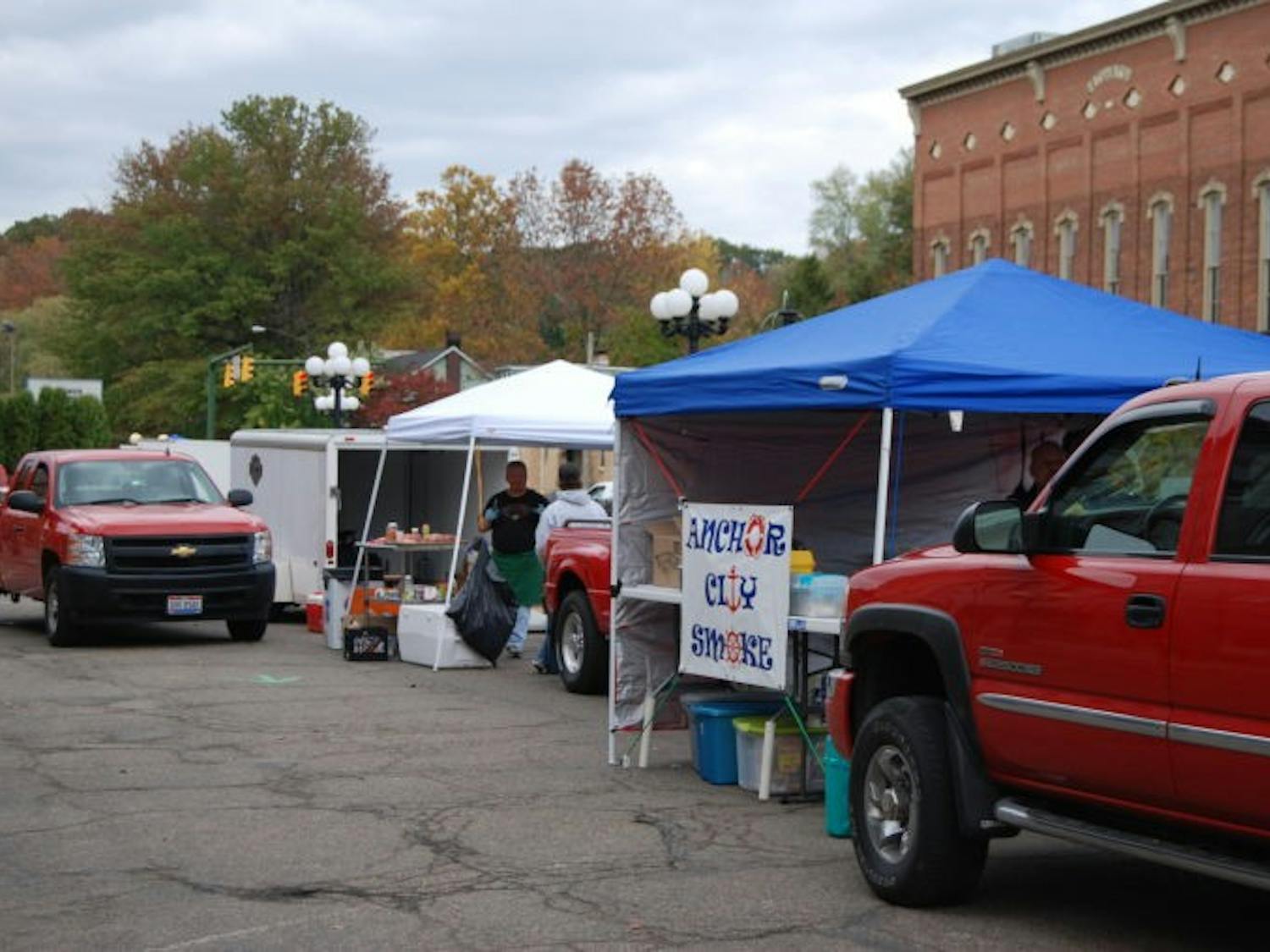 Barbecue competition heats up in Nelsonville