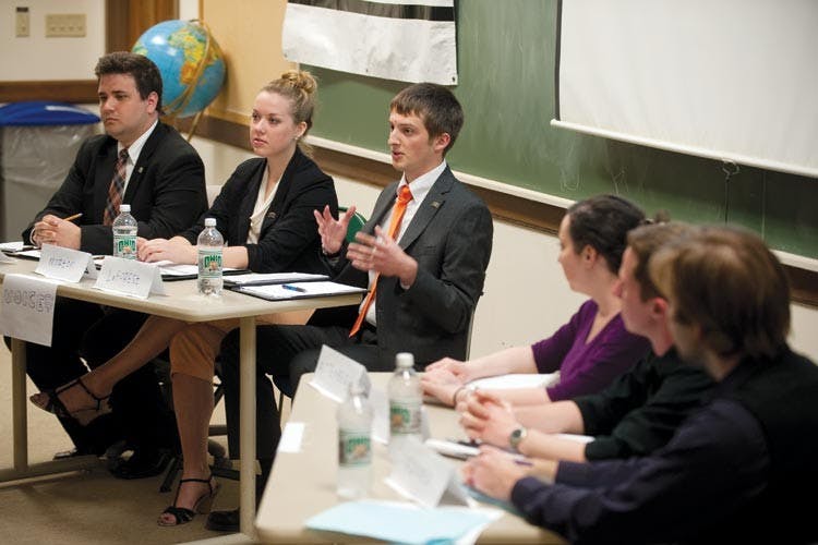 Student Senate candidates push platforms in season's final debate  