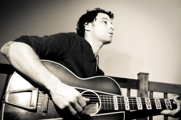 'Charismatic' artist to play free show at Casa featuring songs from 1st album  