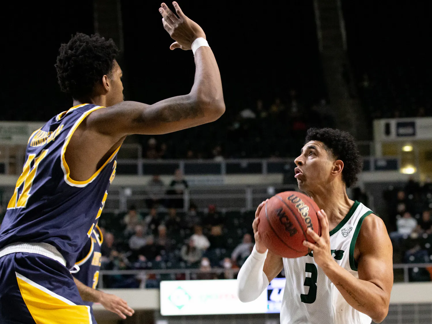 Mens Basketball 01/7/22_Jarrold-Grapes