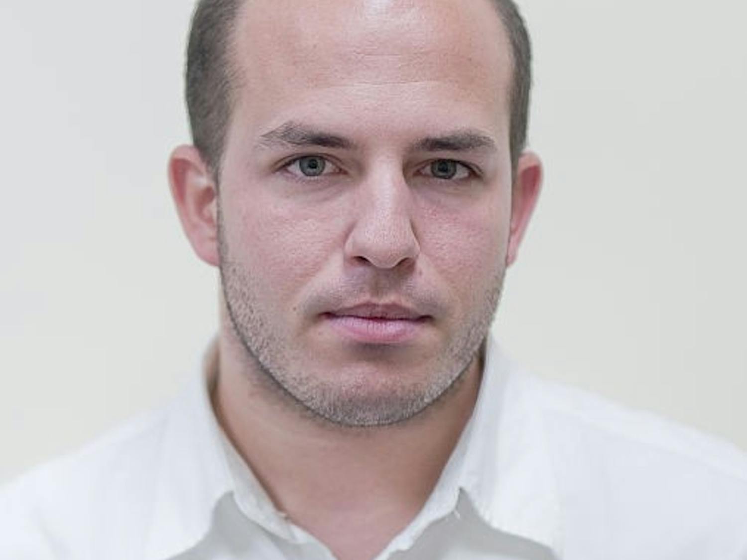 New York Times' Brian Stelter talks media with 'Post,' OU journalism students