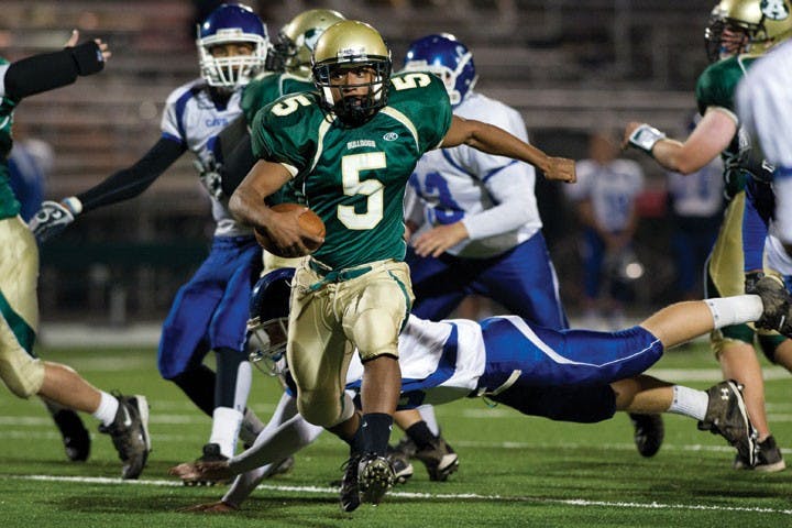 High School Football: Bulldogs struggle with fumbles, gain footing for win  