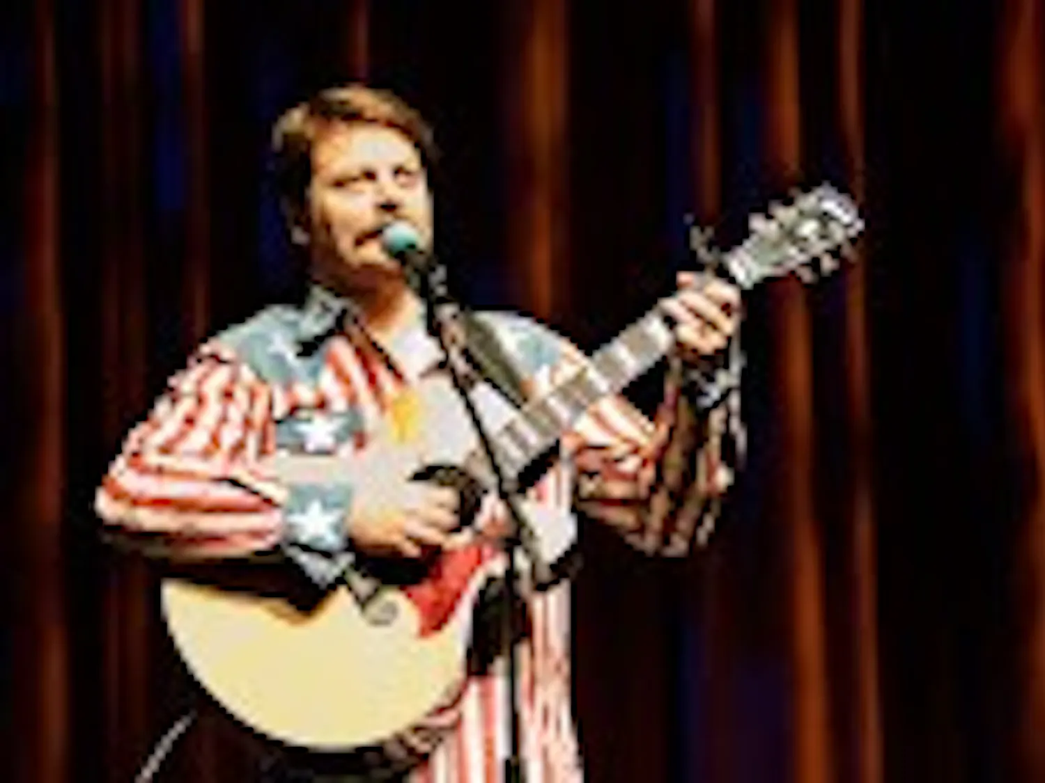 Offerman pleases most with raunchy set, upsets some