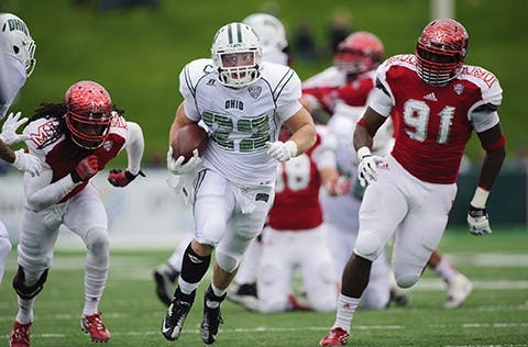 Football: Seniors lead Bobcats to victory against UMass in regular season finale  