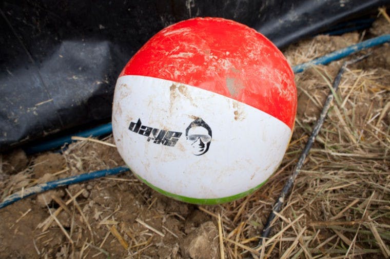 8FEST SLIDESHOW: Fielding a mud-covered party  