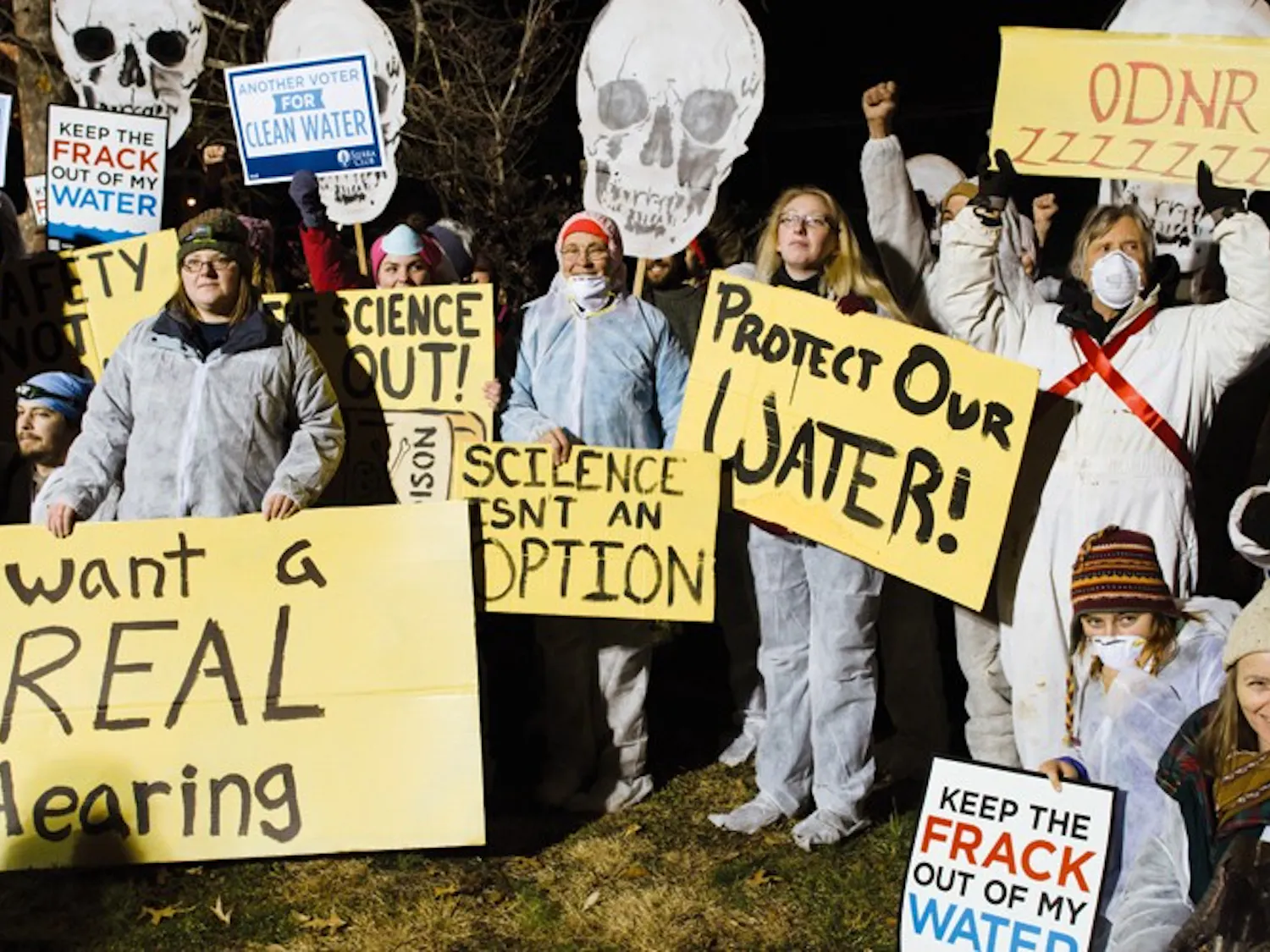 Anti-fracking demonstration results in site closure, 10 arrests