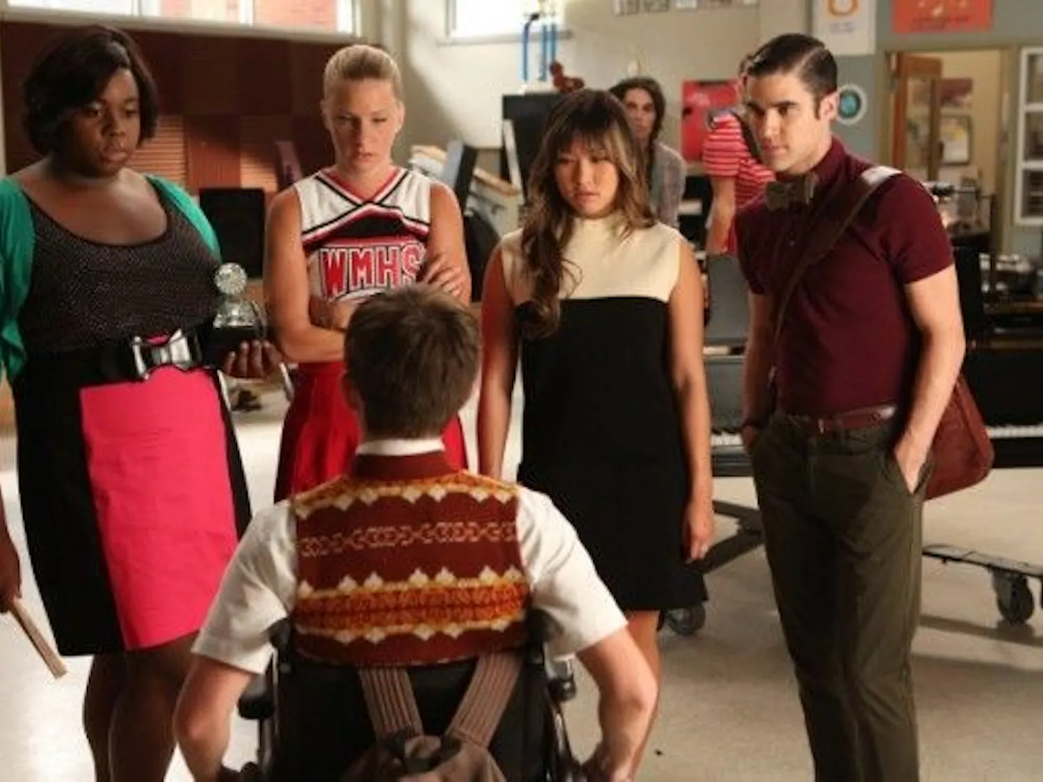 TV: 'Glee' premiere hits a high note ... almost