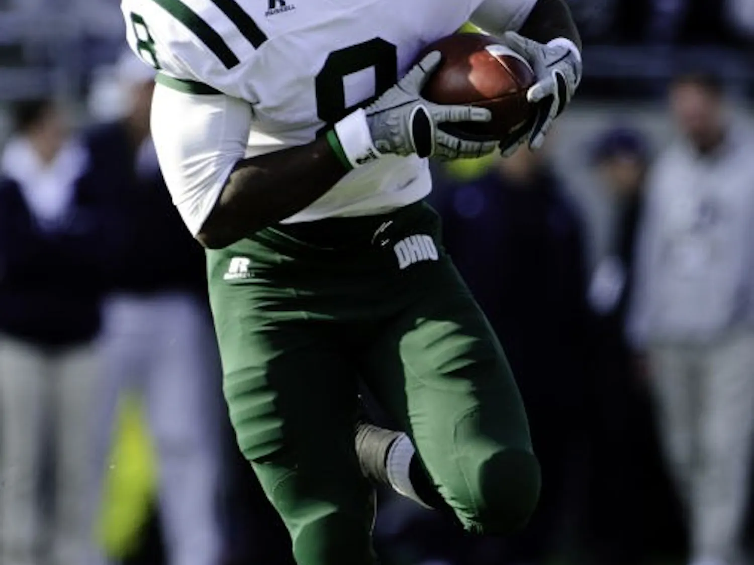 Football: Bobcats bounce back with road win against Akron