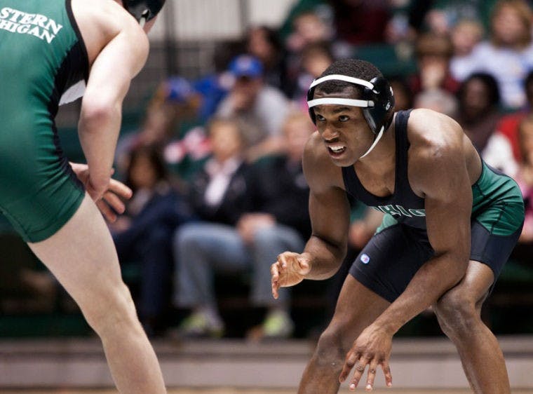 Wrestling: Weight trouble disqualifies All-American OU captain, team sending 3 to MAC tournament  