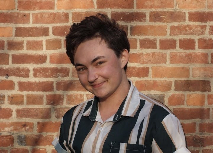 Jamie Miller headshot