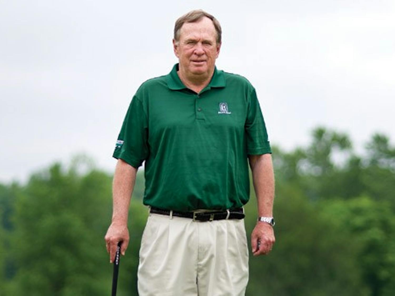 Coach still instructing on the links after 28 years with Bobcats  