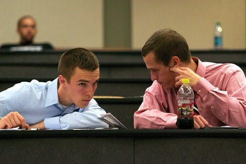 Student Senate: First meeting fills disqualified candidates' seats  