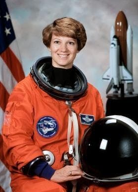 eileencollins.jpg