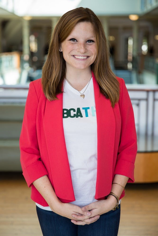 Sarah Vaughn Headshot