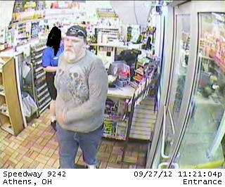 Police searching for suspected credit card thief  