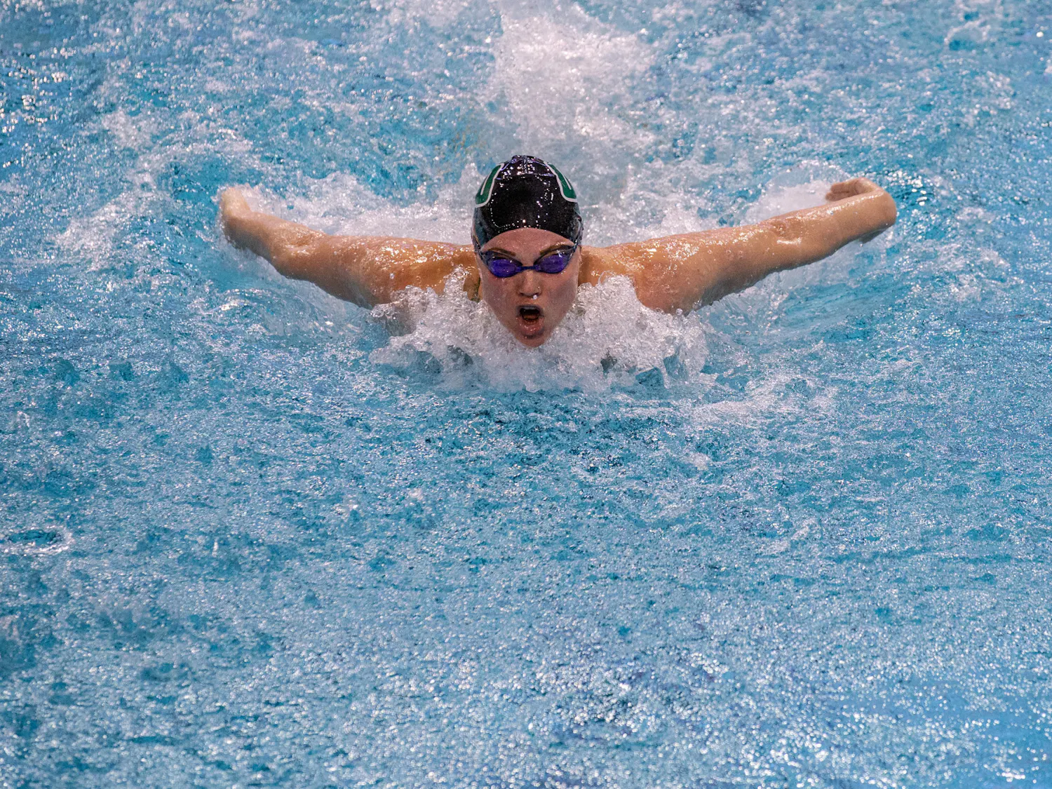 swim_Jarrold-Grapes-024-8.jpg