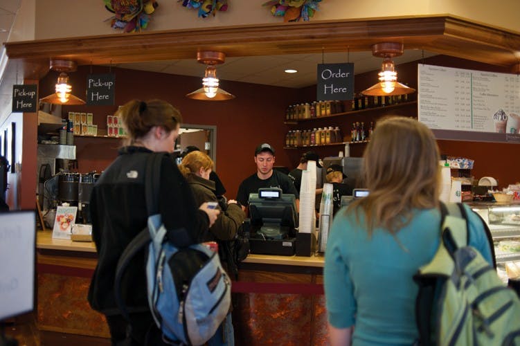 Engineering students solve Front Room's queue conundrum  