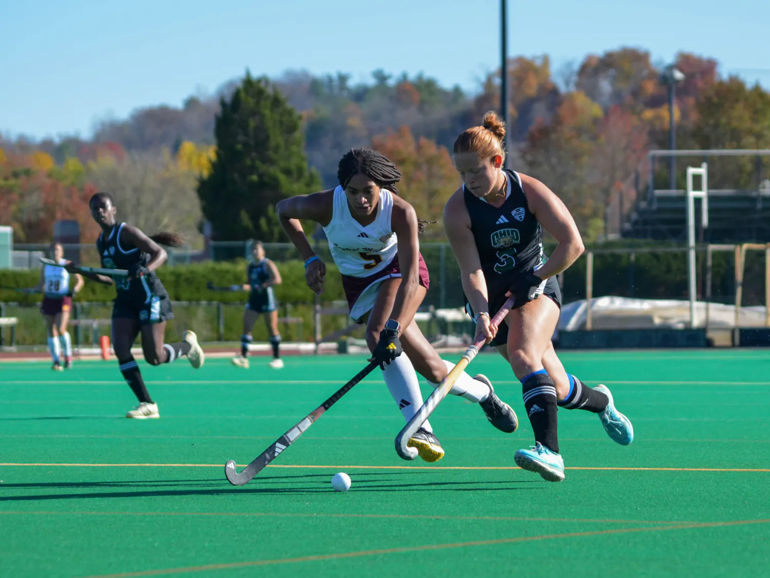 FieldHockeyVsQueens_Fouss_John_1.jpg