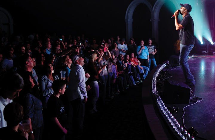 Rucker rocks for loyal fans  